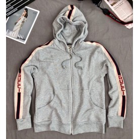 497250 Gucci CHooded zip-up sweatshirt with Gucci stripe ‎grey