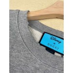 623245 Disney x Gucci Donald Duck sweatshirt grey