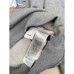 623245 Disney x Gucci Donald Duck sweatshirt grey