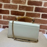 675794 Gucci Diana small shoulder bag white
