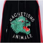 Gucci "Magnetismo Animale" chenille sweatshirt 523062