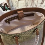 Gucci GG Supreme tote brown 453705
